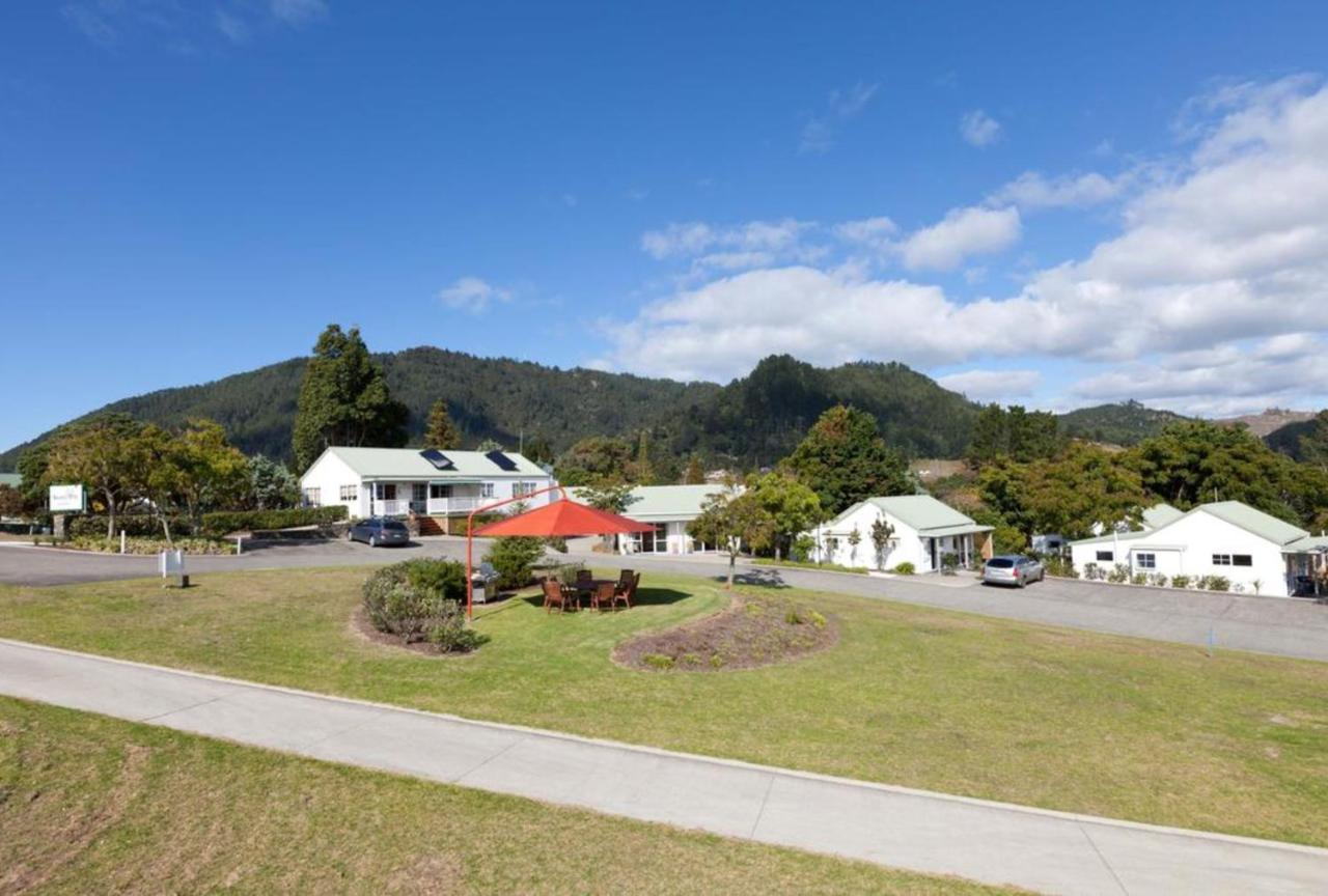 Pauanui Pines Motor Lodge Екстериор снимка
